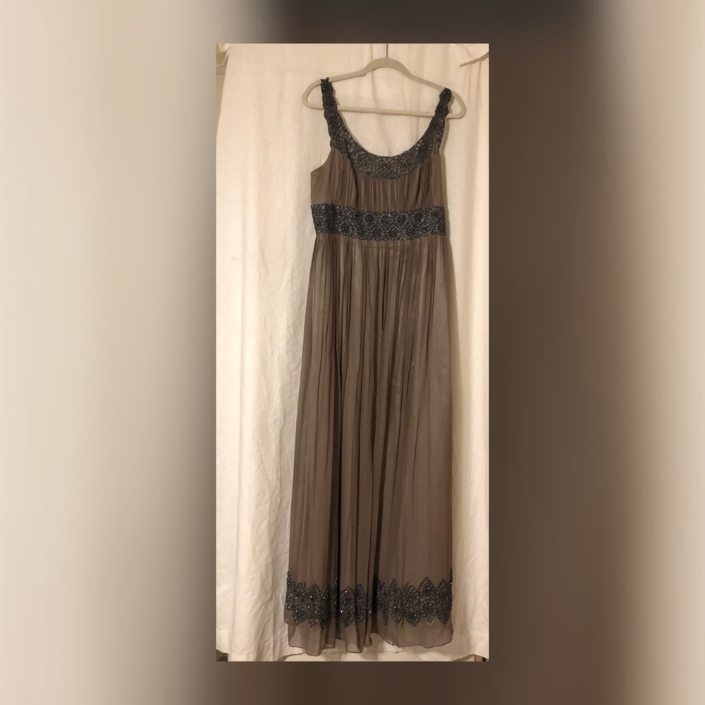 Adrianna Papell Silk Chiffon Beaded Gown Sz 14